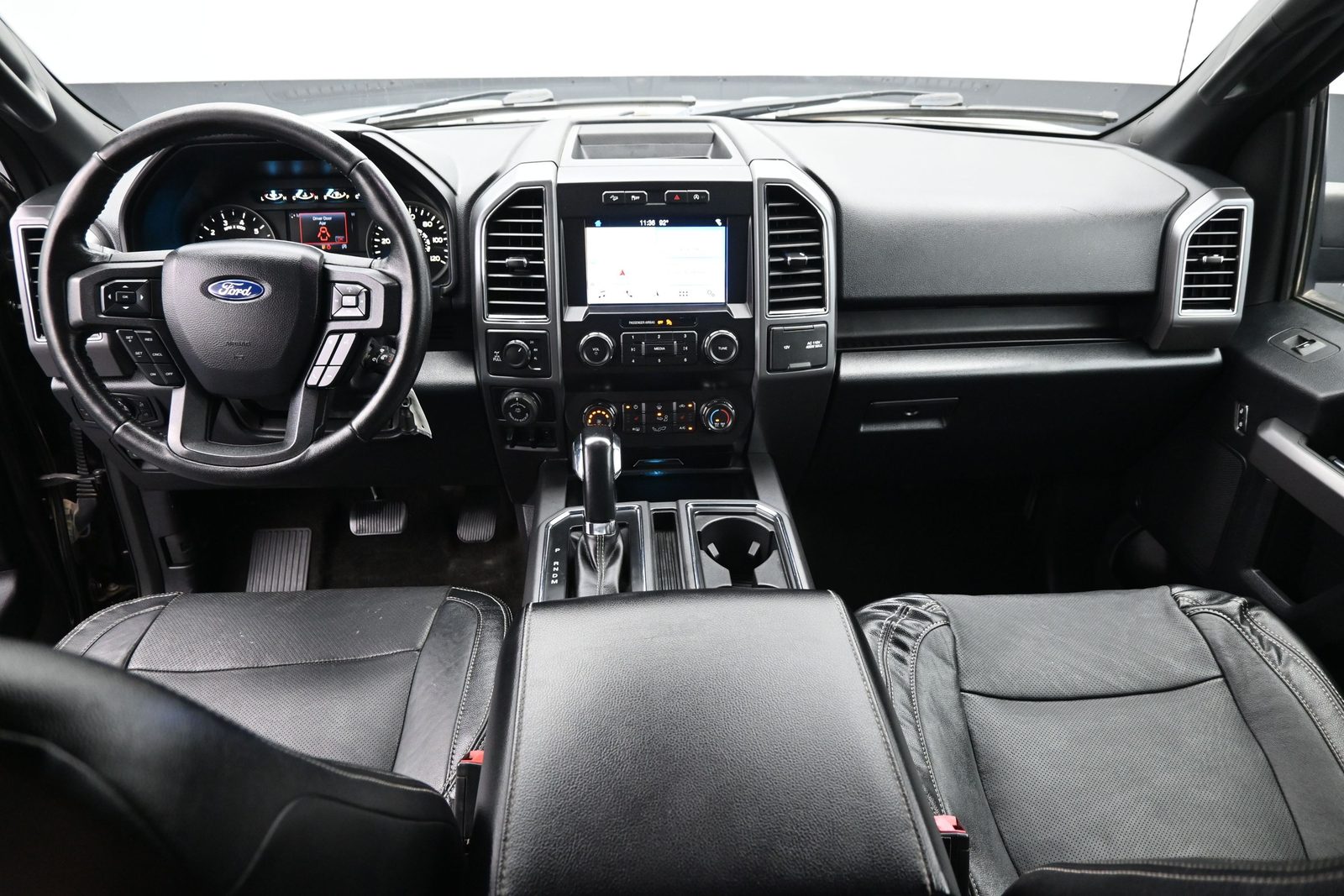 Ford F-150 Full Dash automotive photography