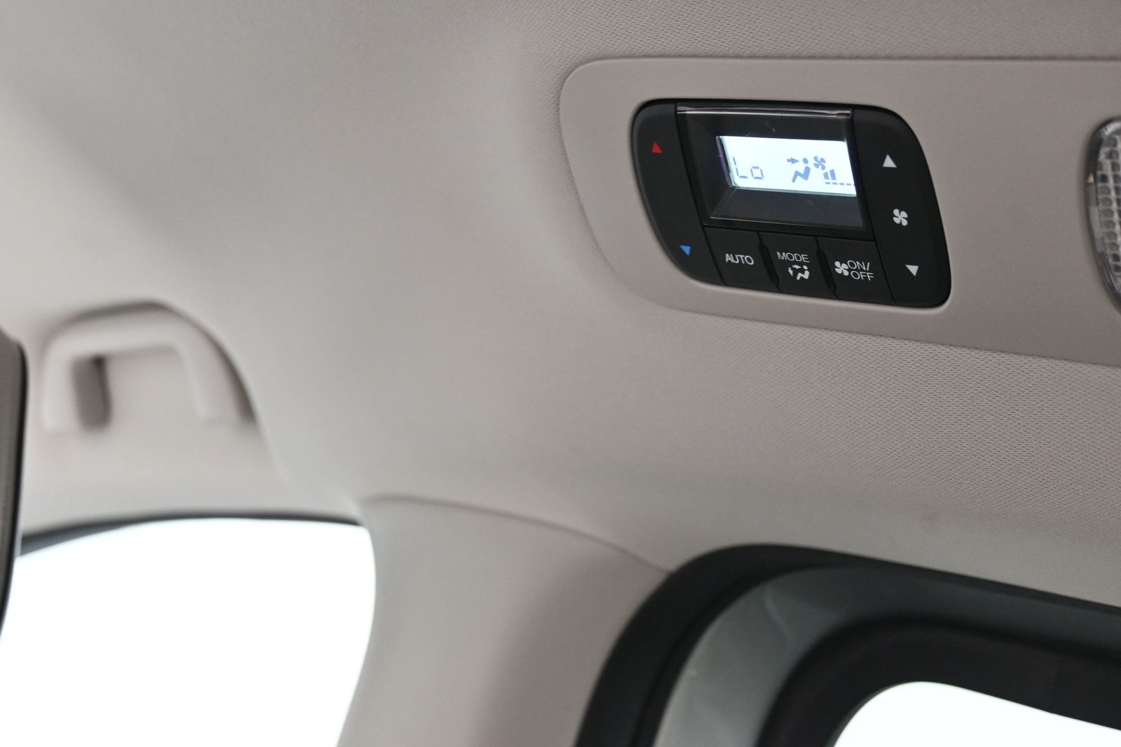 Honda Odyssey Backseat Heated Seat Controls automotive photography